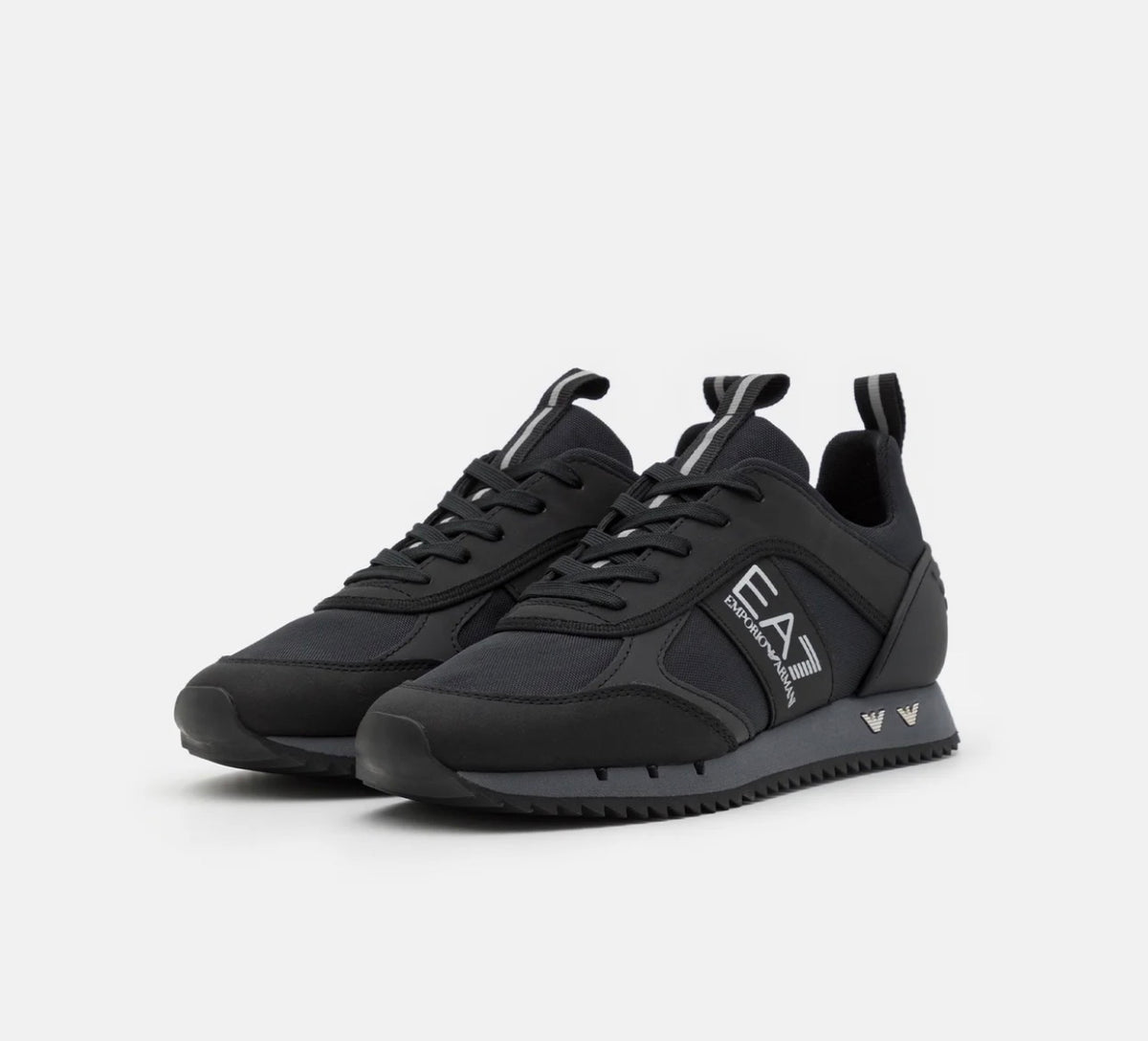 EA7 Sneakers